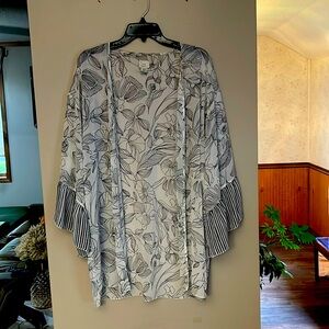 One Size Fits Most, Black and White Polyester Cover Up